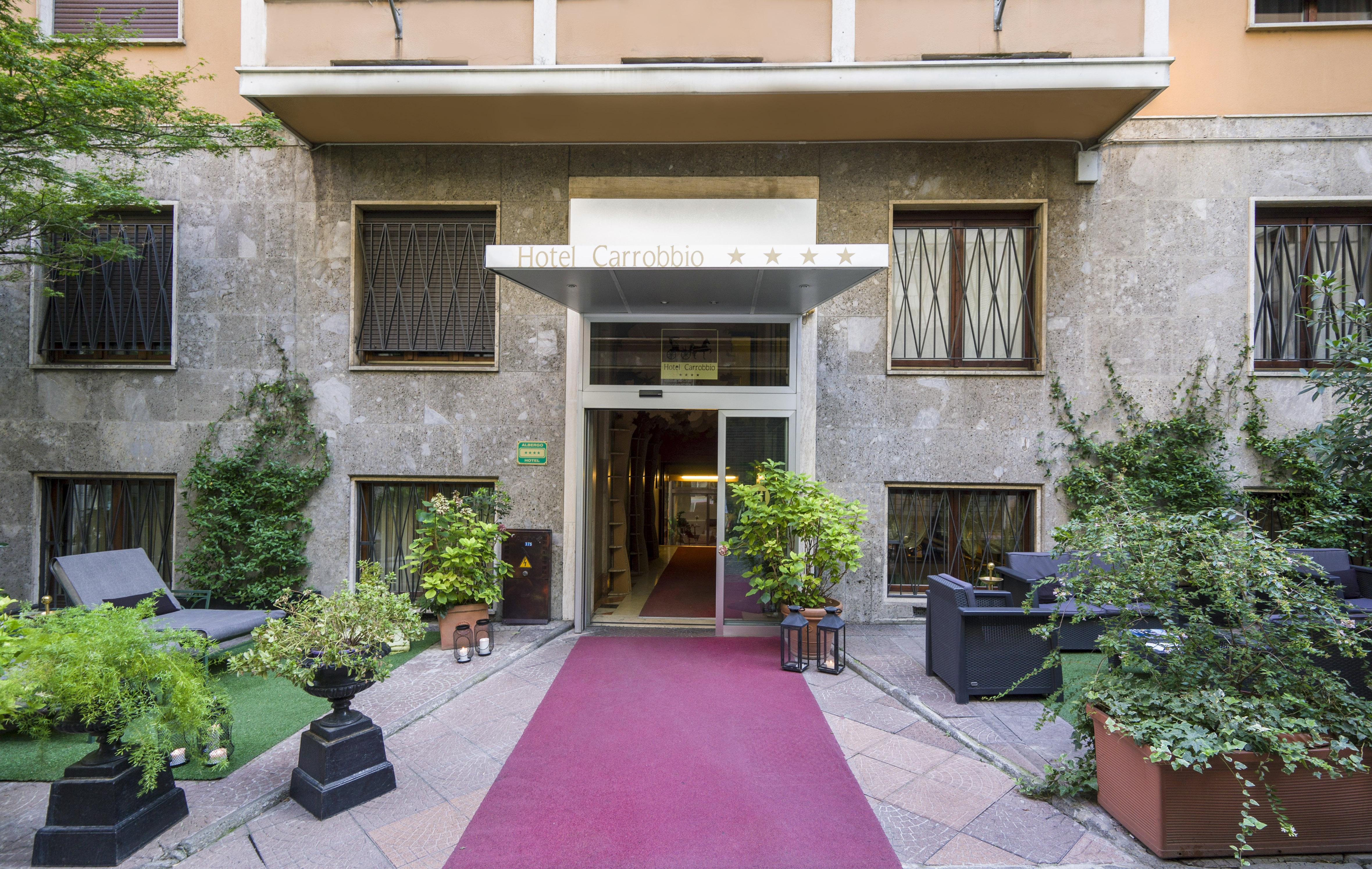 Hotel Carrobbio Milán Exterior foto